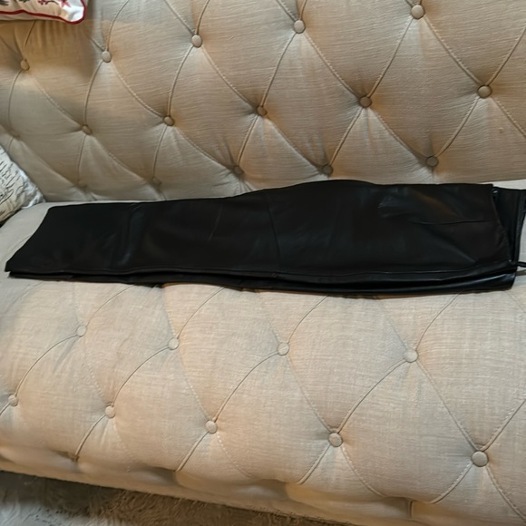Wilsons Leather Pelle Studio Women's Bootcut Leather Pants in Black Size US 6. - Picture 8 of 13